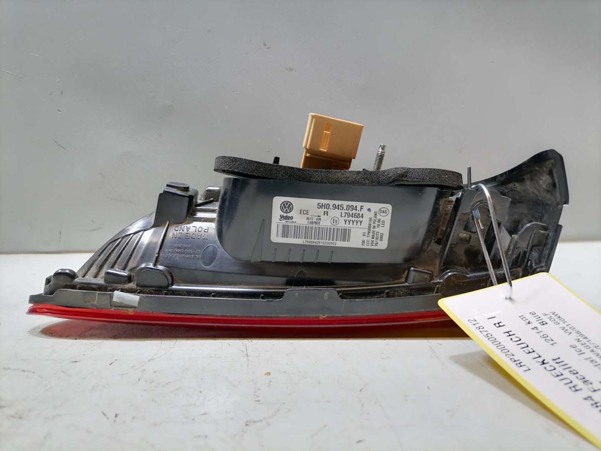 VW Golf 8 original R&uuml;cklicht R&uuml;ckleuchte Schlussleuchte innen rechts Flie&szlig;heck Facelift Bj.2024